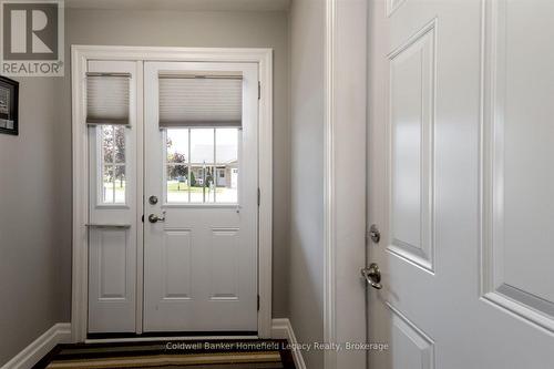 12 Devon Drive E, South Huron (Exeter), ON 