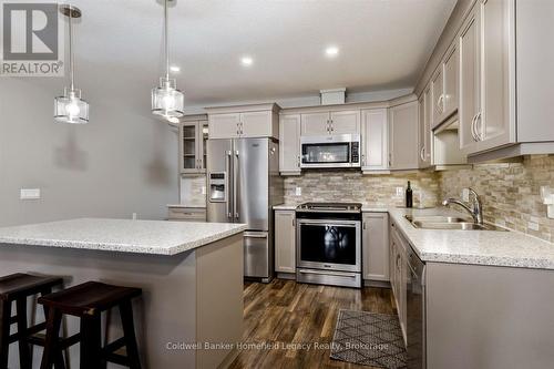 12 Devon Drive E, South Huron (Exeter), ON 