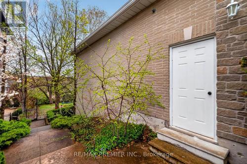 46 Deerchase Circle, Vaughan, ON 