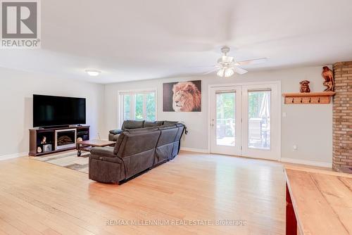 6072 5Th Side Road, Innisfil, ON 