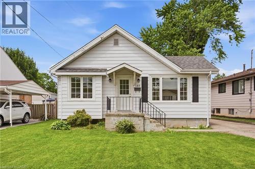 185 CEDARDALE Avenue  Stoney Creek, ON L8E 1R4
