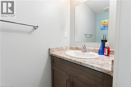 399 Greenfield Avenue, Kitchener, ON - Indoor Photo Showing Bathroom