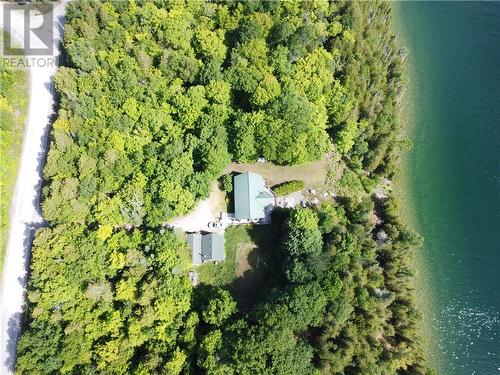 320 Perivale Rd W., Spring Bay, ON 