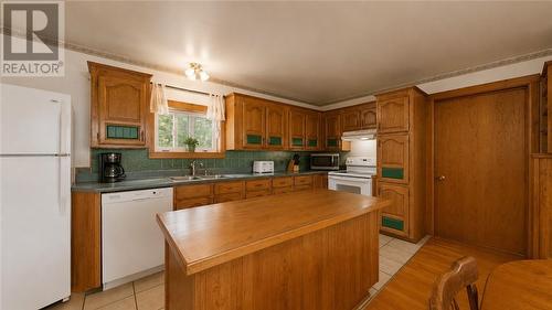 320 Perivale Rd W., Spring Bay, ON 