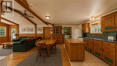 320 Perivale Rd W., Spring Bay, ON 