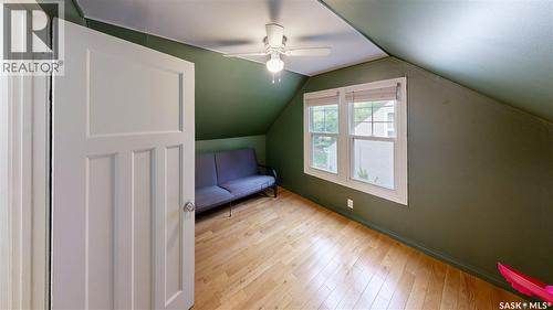 16 Cecil Crescent, Regina, SK 