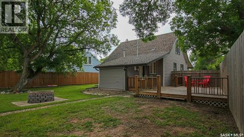 16 Cecil Crescent, Regina, SK 