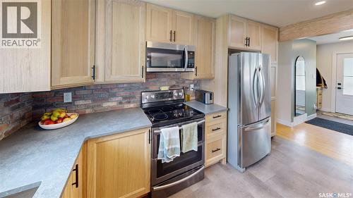 1912 Grant Drive, Regina, SK 
