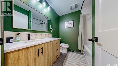 1912 Grant Drive, Regina, SK 