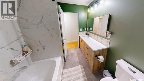 1912 Grant Drive, Regina, SK 