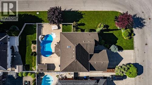 5760 Wayne, Lasalle, ON - Outdoor