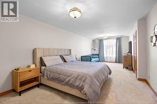 5760 Wayne, Lasalle, ON - Indoor Photo Showing Bedroom