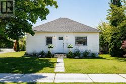 196 SIMCOE STREET  Collingwood, ON L9Y 1H9