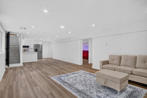 Family Room - 70Z Rue Roussin, Montréal (L'Île-Bizard/Sainte-Geneviève), QC - Indoor Photo Showing Living Room