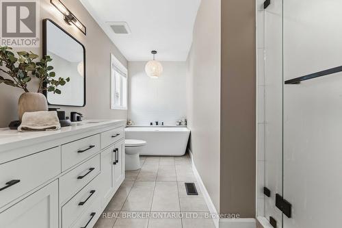 51 Denton Way, Ottawa, ON 