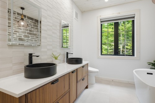 Salle de bains attenante à la CCP - 1435 Rue Du Coeur, Sainte-Adèle, QC 