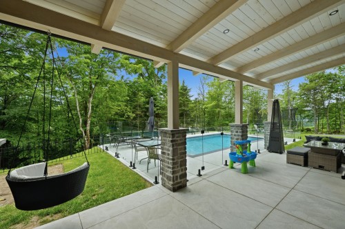 Terrasse - 1435 Rue Du Coeur, Sainte-Adèle, QC 