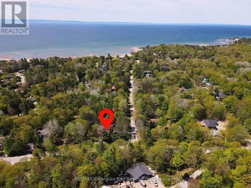 1 Lindale Avenue, Tiny, ON 