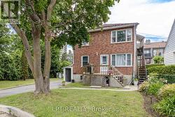 361 IBERVILLE STREET  Ottawa, ON K1L 6G1