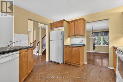 Kitchen - 1115 Grenon Avenue, Ottawa, ON 