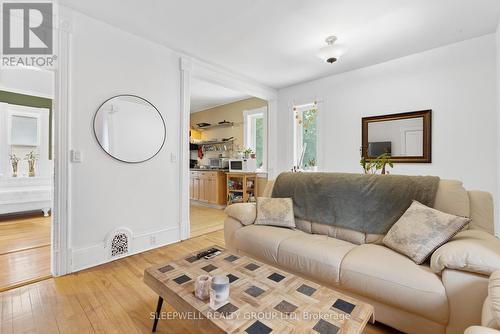 86 Fourth Avenue, Ottawa, ON 