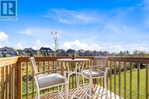 733 Coast Circle, Ottawa, ON 