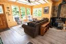 8 Village Cr, Lee River, MB 