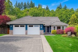 612 Morningstar Dr  Parksville, BC V9P 2W2