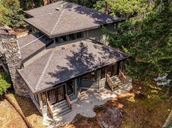 2745 Green Vale Ave Saanich, BC V8N 1S3