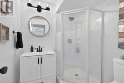Basement bathroom - 