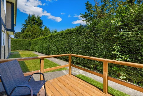 #304-2525 Dingwall St, Duncan, BC 