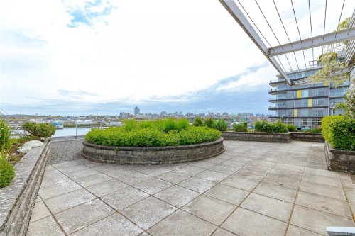 #406-391 Tyee Rd, Victoria, BC 