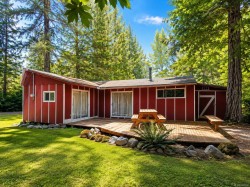7775 Central Rd  Hornby Island, BC V0R 1Z0