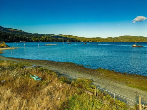 6107 Seabroom Rd, Sooke, BC 