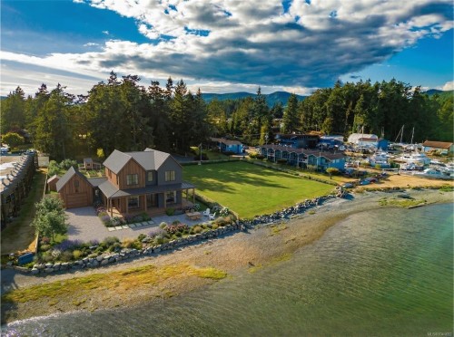 6107 Seabroom Rd, Sooke, BC 