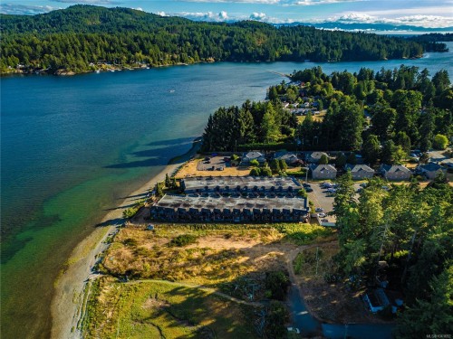 6107 Seabroom Rd, Sooke, BC 
