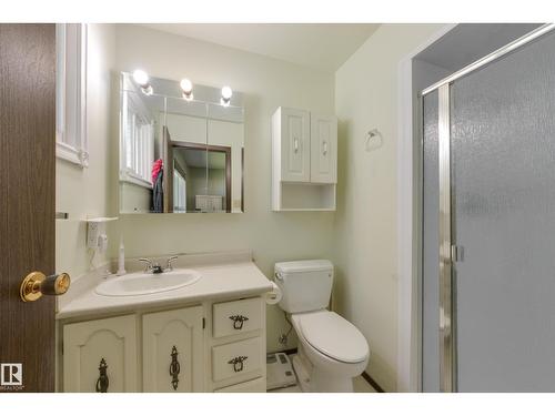 18508 92 Av Nw, Edmonton, AB 