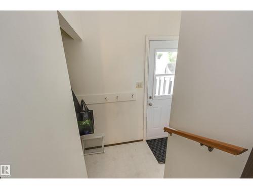 18508 92 Av Nw, Edmonton, AB 