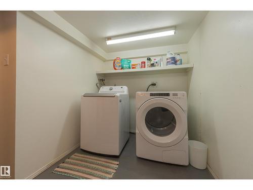 18508 92 Av Nw, Edmonton, AB 