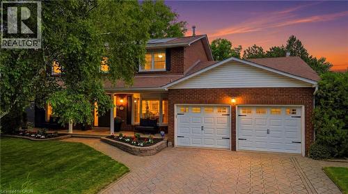 1393 PEERLESS Court  Oakville, ON L6H 3A4