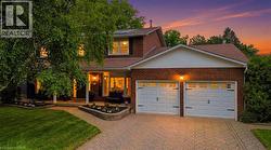 1393 PEERLESS Court  Oakville, ON L6H 3A4