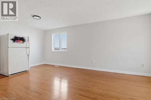 43 Decaro Crescent, Cambridge, ON 