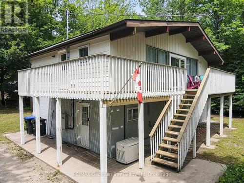 6 Brunelle Road, Tiny, ON 