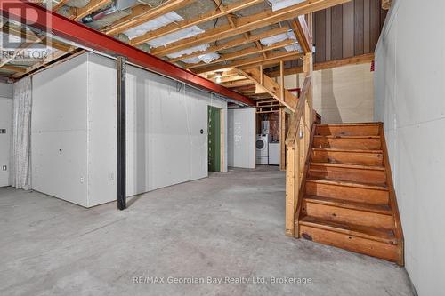6 Brunelle Road, Tiny, ON 