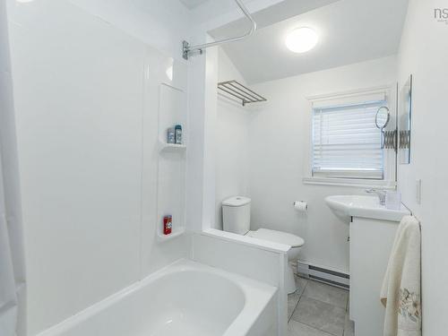 58 Centre Street, Truro, NS 
