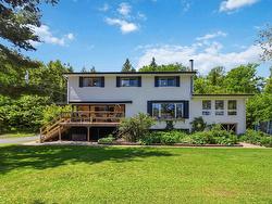 20 Kings Way Lake Echo, NS B3E 1N1