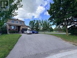 1 - 1141 BEAVER VALLEY CRESCENT Oshawa, ON L1J 8N3