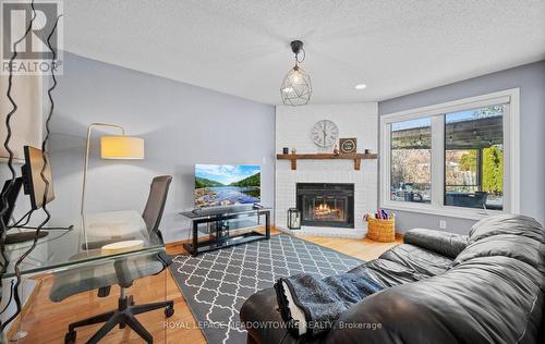 16 Cox Crescent, Brampton, ON 