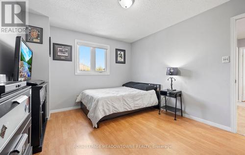 16 Cox Crescent, Brampton, ON 