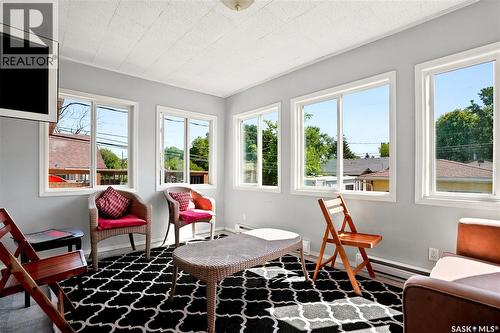 724 M Avenue S, Saskatoon, SK 
